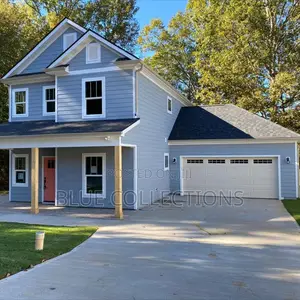 Automated Garage Door With Fanlight