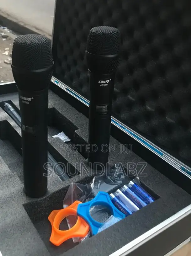 Shure AXT800 UHF Wireless Professional Handheld Microphone