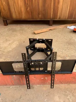 Affordable Adjustable Wall Mount for Tv Between 42” to 80,