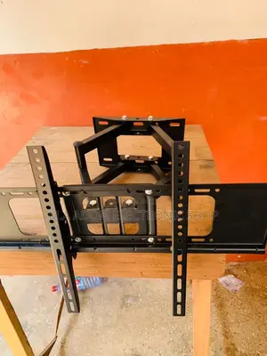Shop Adorable Adjustable Wall Mount for 42” to 80”.