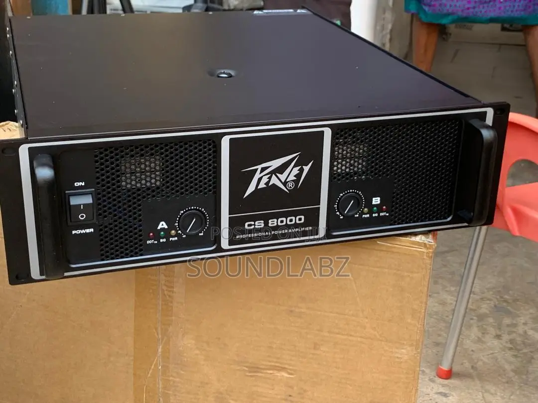 Peavey Cs8000 Bass Speaker Amplifier