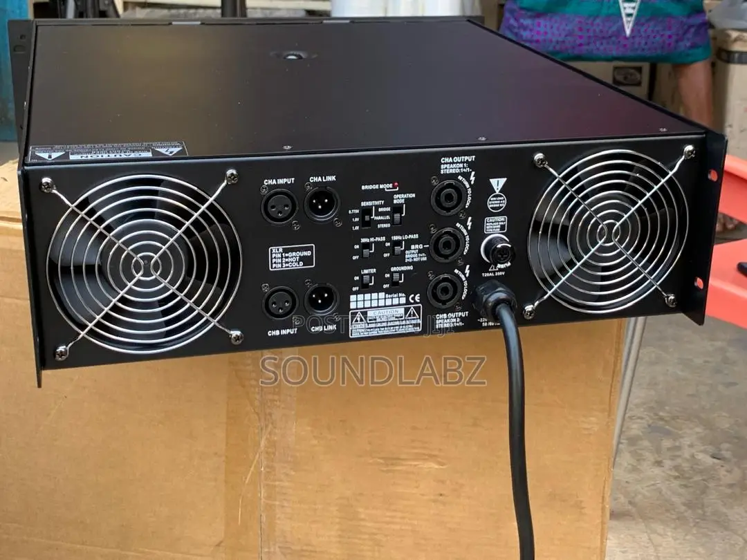 Peavey Cs8000 Bass Speaker Amplifier