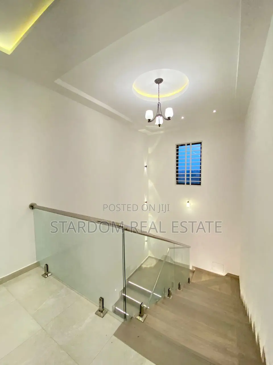 4bdrm Duplex in East Legon for sale