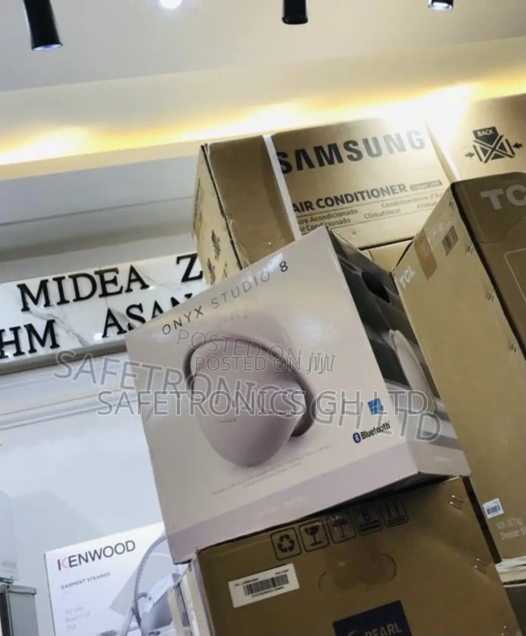 Wireless Bluetooth Harman Kardom Onyx Studio 8 Speaker