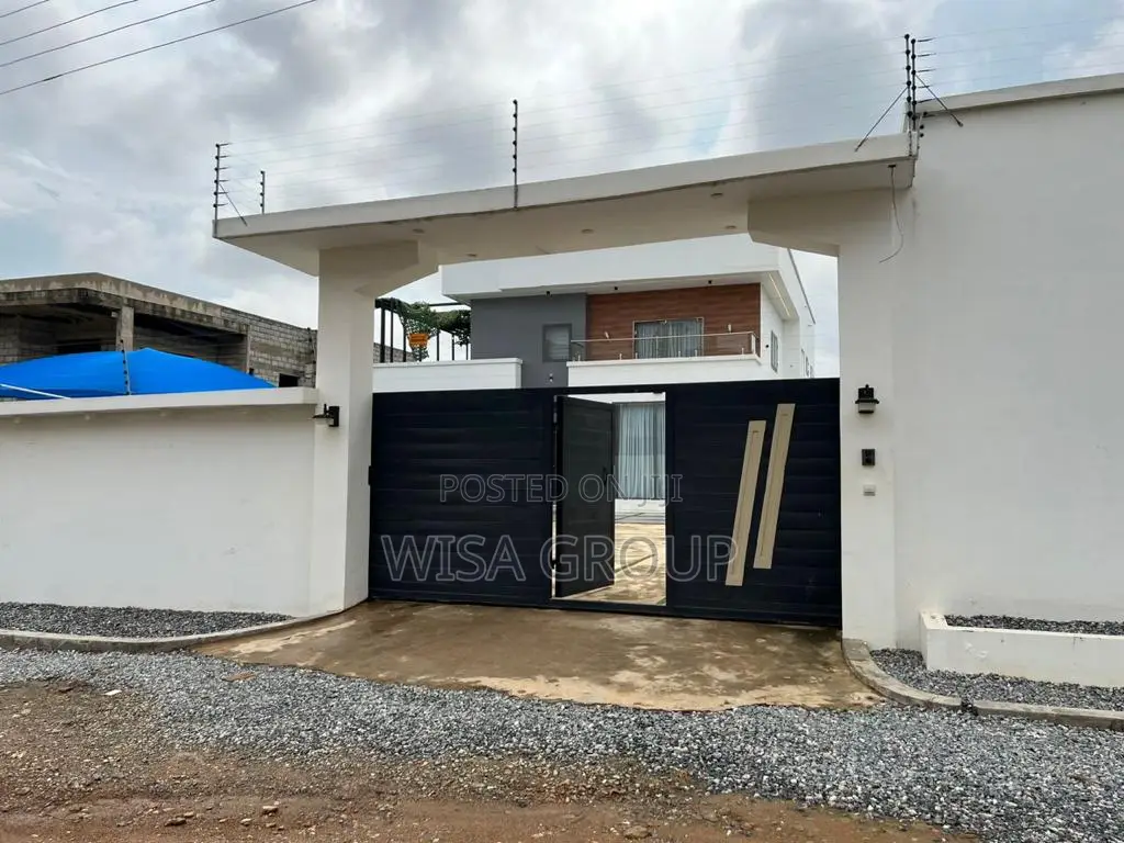 Furnished 5bdrm Duplex in Wisa Groups, Accra Metropolitan for sale