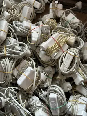 Macbook Laptop Chargers Home Used ORIGINAL
