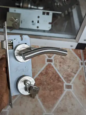 Door Lock Door Keys (Curved Rosette SS304)