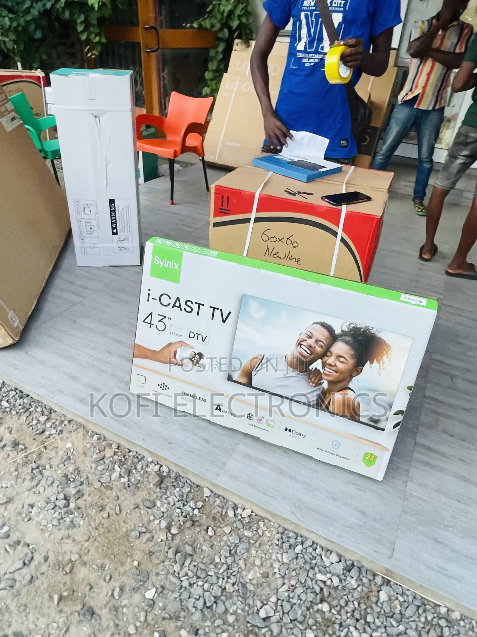 New Frameless Syinix 43inchestv W/ I-Cast