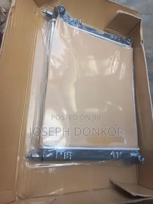 Sentra Radiator 2013,2014,2015,2016,2017