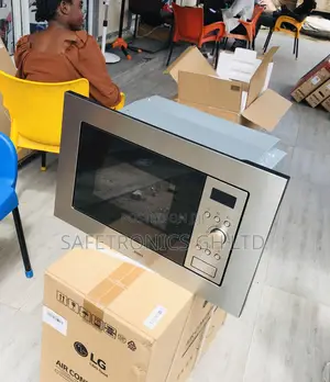 17 Liters Midea Built-in Electric AM717BS7 Microwave