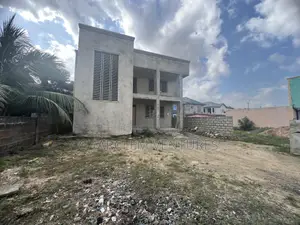 4bdrm House in Charclem Ventures, Ashaley Botwe for sale