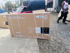 High Revolutions OLED Smart Lg 77”C36