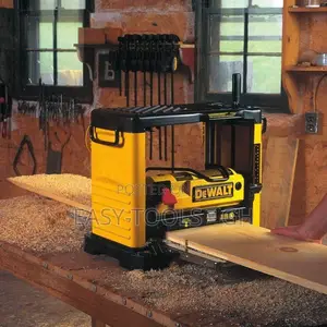 Dewalt Portable Planner 1800w _ 315x3.2mm - Dw733-Gb