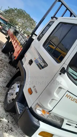 Hyundai 5 Ton Truck