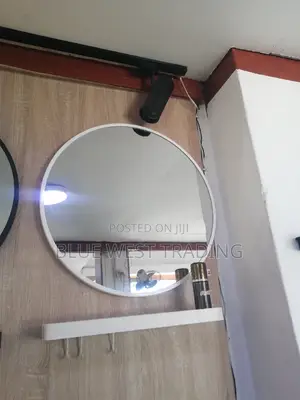 Decorative Round Miror With Shelves (White)