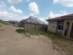 Furnished 5bdrm House in Kronum Top Boat, Kumasi Metropolitan for sale