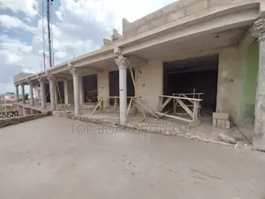 Kronum Stores for Rent