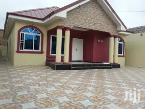 3bdrm House in Bronko Housing, Accra Metropolitan for sale