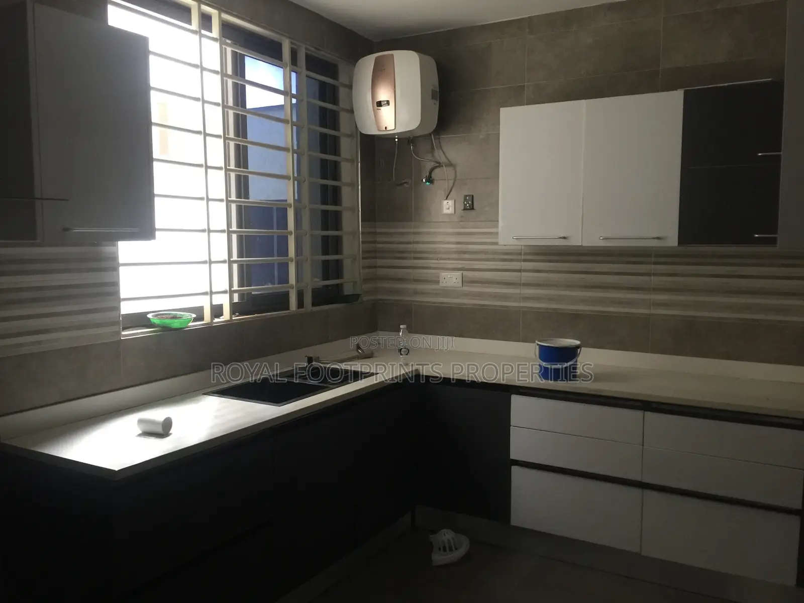 2bdrm Apartment in Royal Footprints, Ashaley Botwe for rent