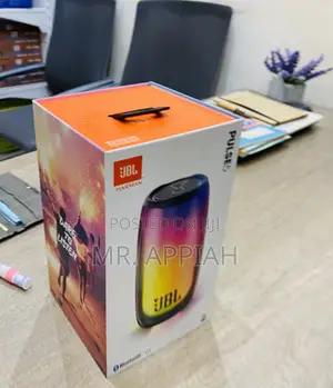 Classic Design JBL Pulse 5Bluetooth Speaker With Light Show