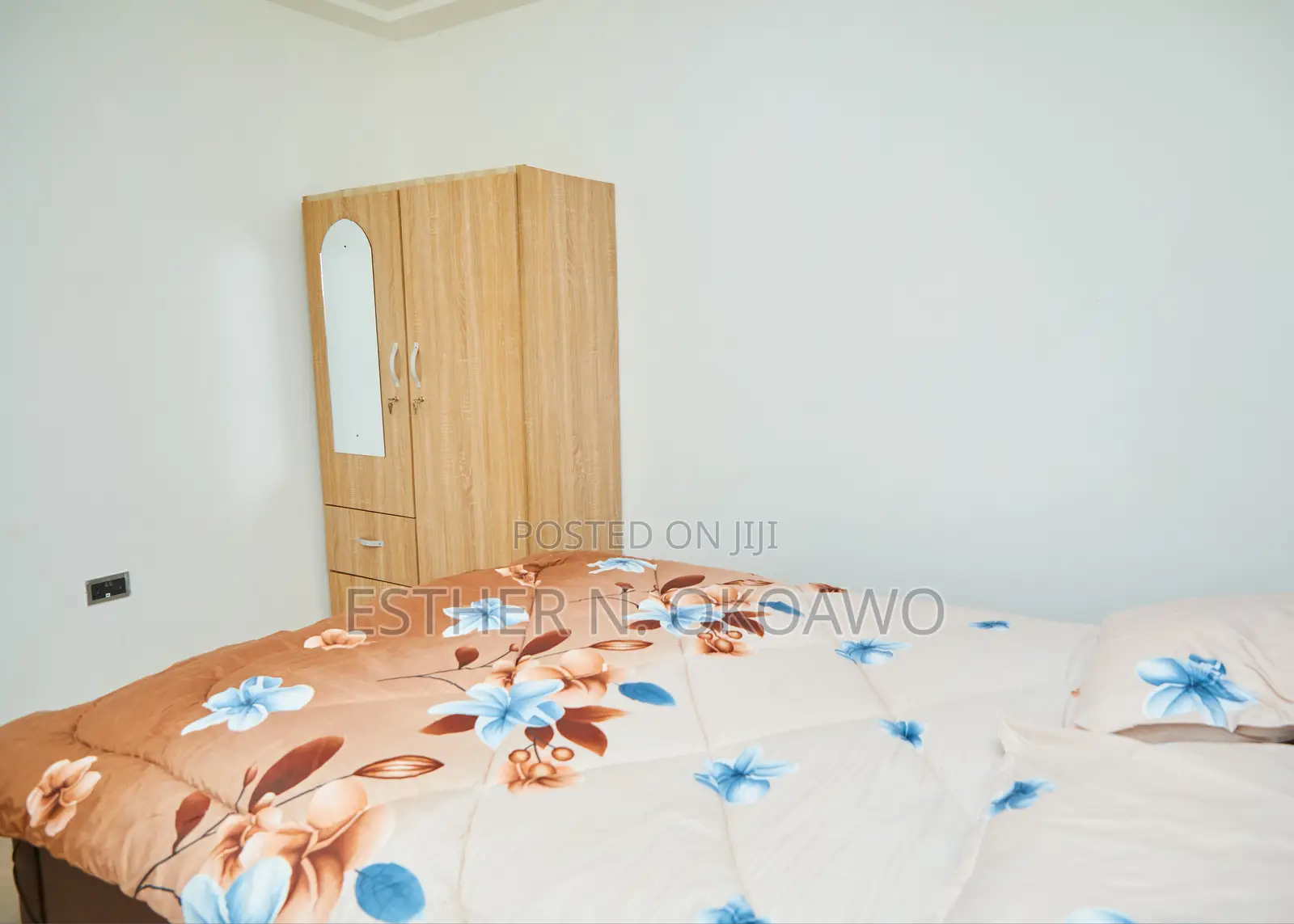 Plush One Bedroom Apartment (Short Stay)