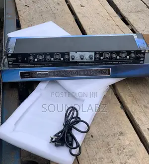 Supermulti 4-way Stereo Crossover With Subwoofer