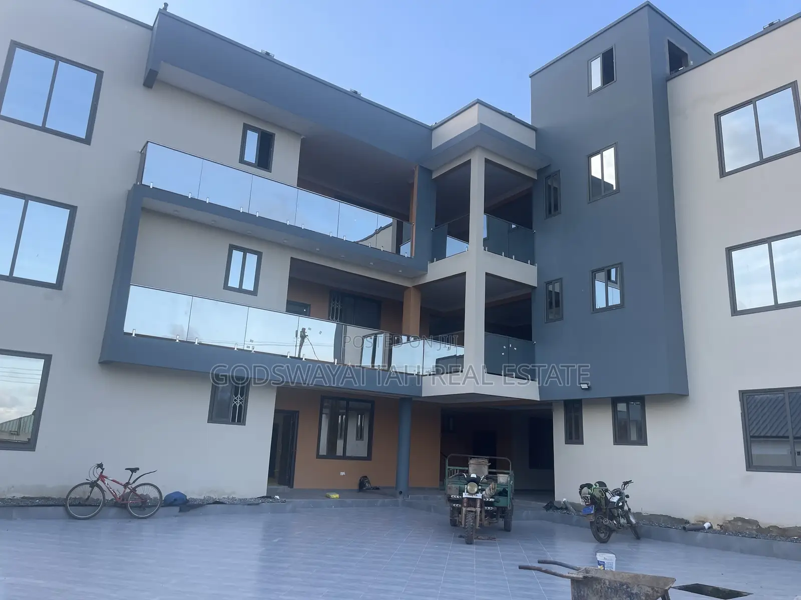 2bdrm Apartment in East Legon, Adjiriganor for rent