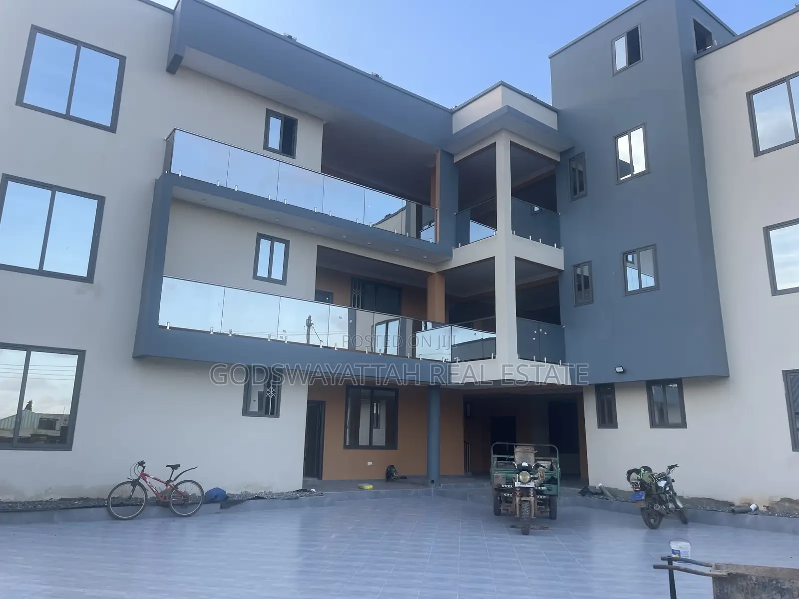 2bdrm Apartment in East Legon, Adjiriganor for rent