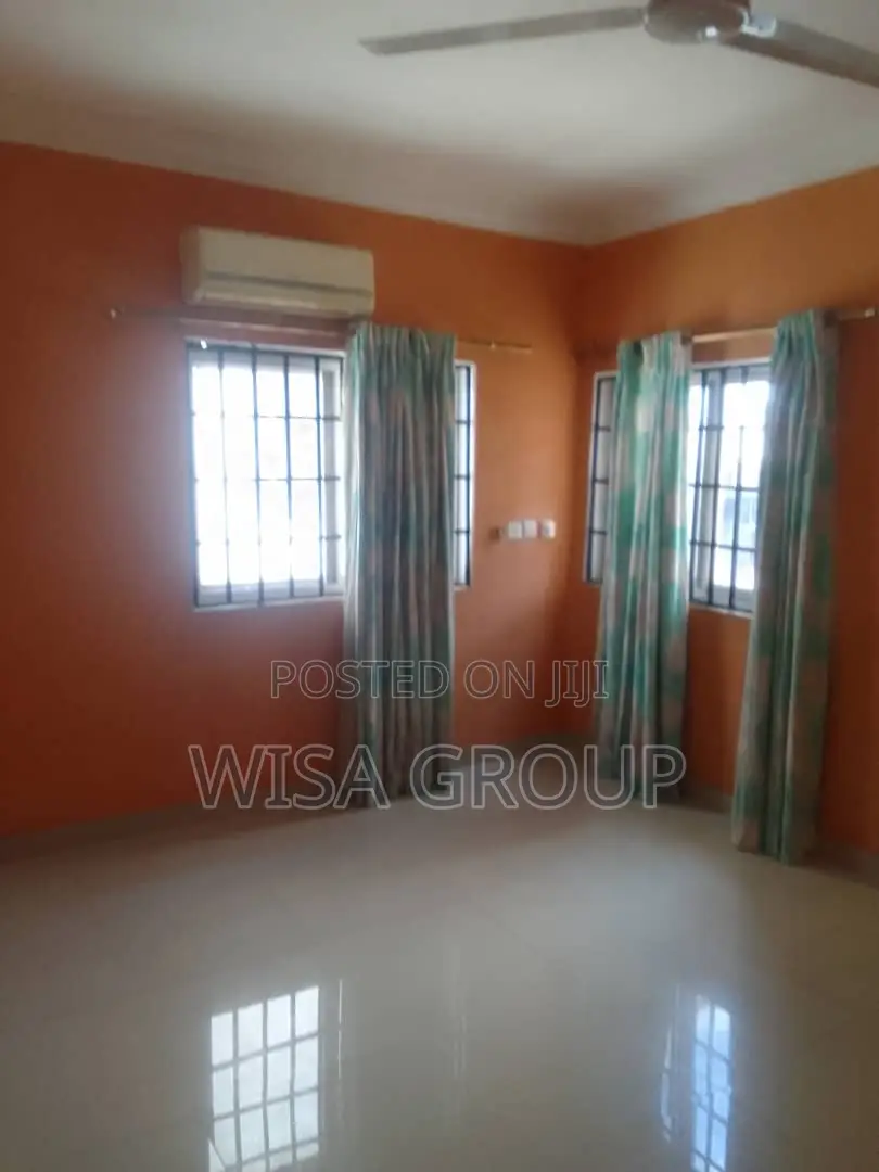 4bdrm Duplex in Wisa Groups, Accra Metropolitan for rent