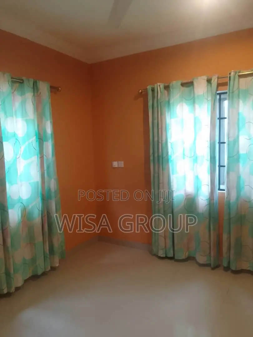 4bdrm Duplex in Wisa Groups, Accra Metropolitan for rent