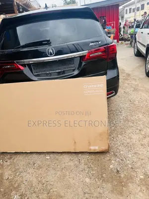 Treu Cinema Experience Samsung 55”Cu7000 Uhd Smart