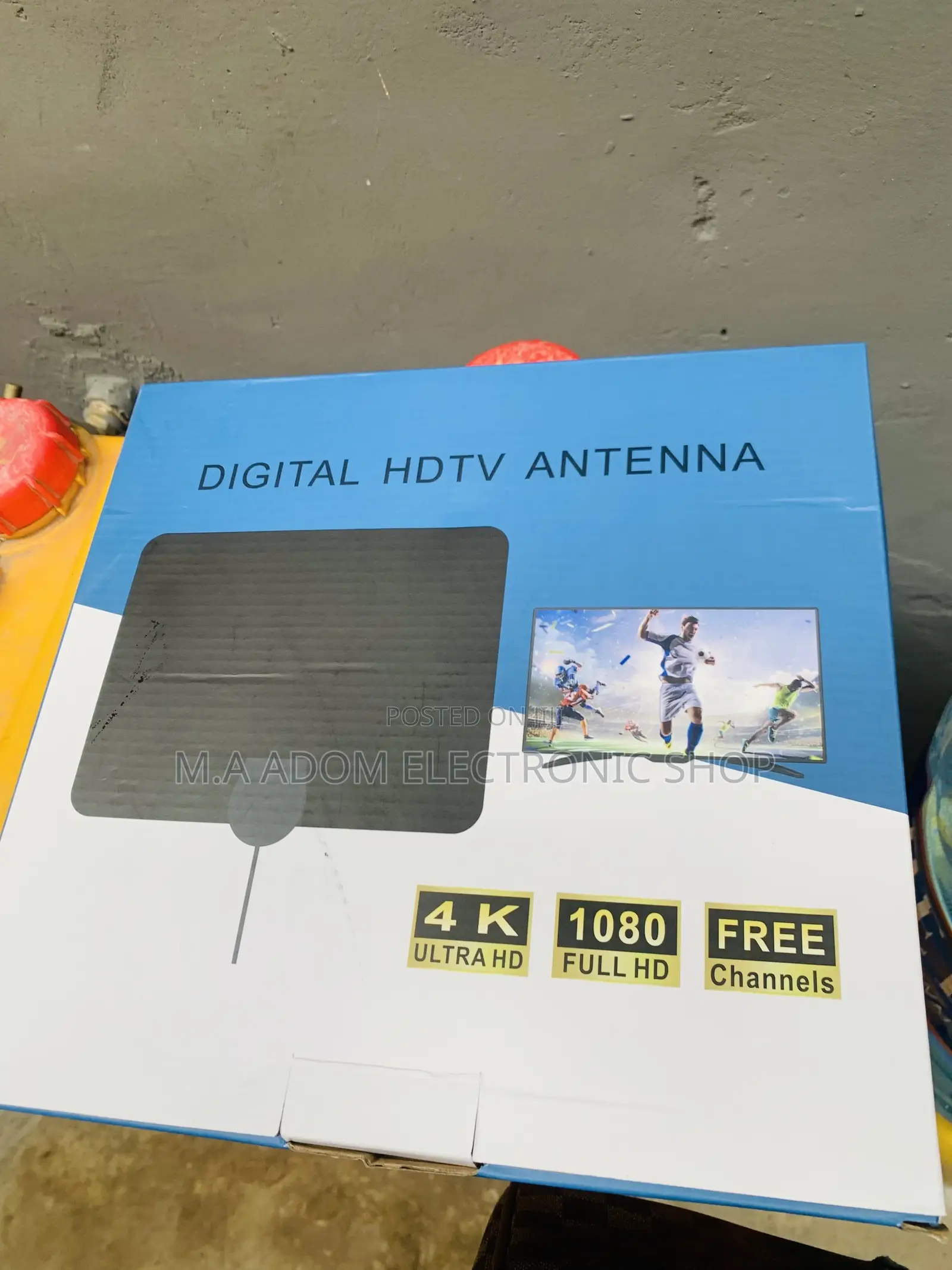Antenna With Booster for All Your Digital Channels