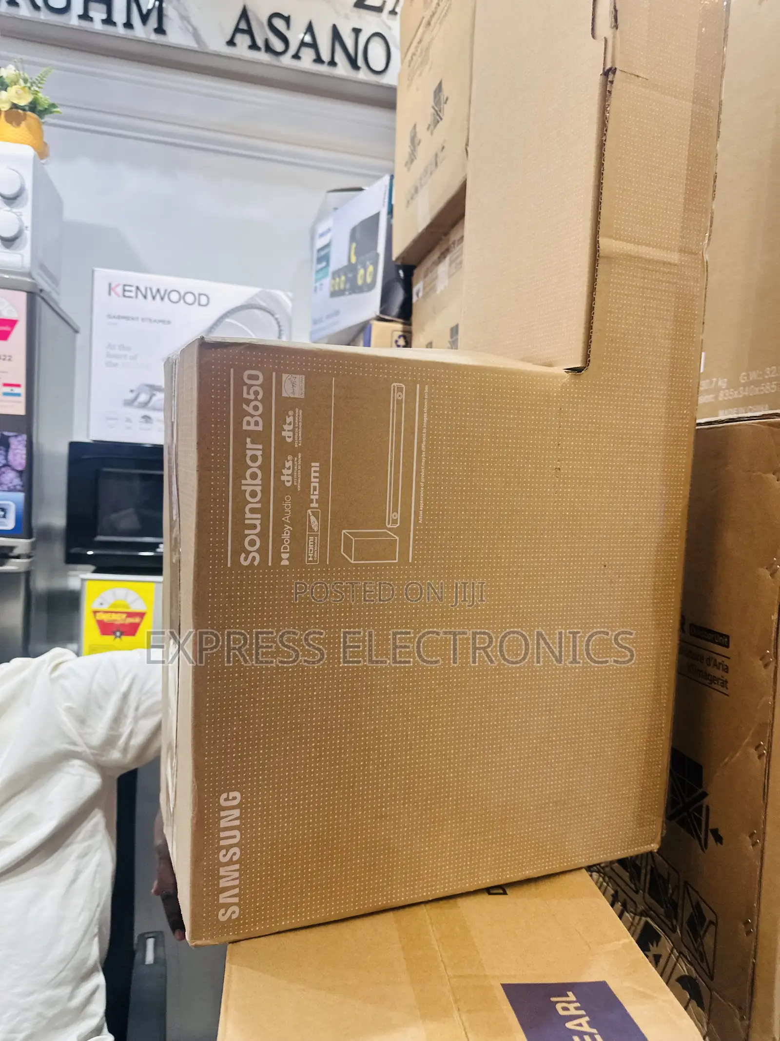 Newly Sealed Sound Bar With Woofer Samsung B650.