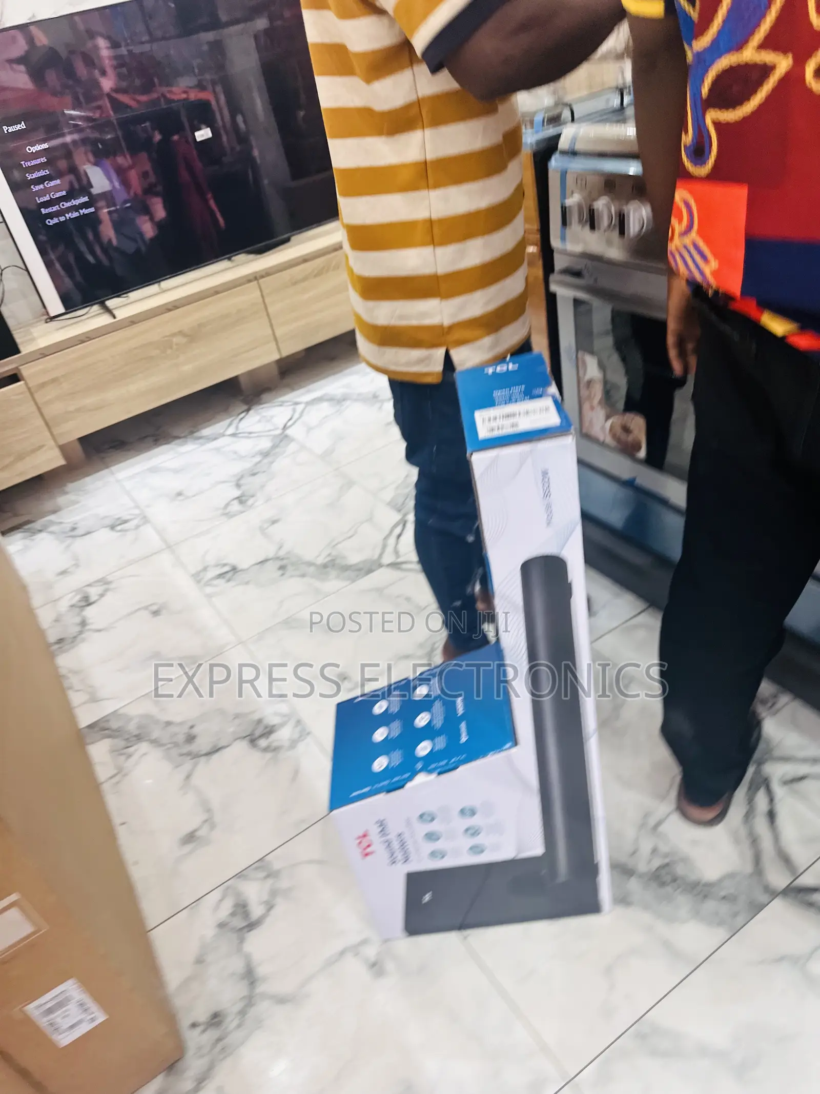 Extremely Cool Sound Bar With Woofer TCL S522