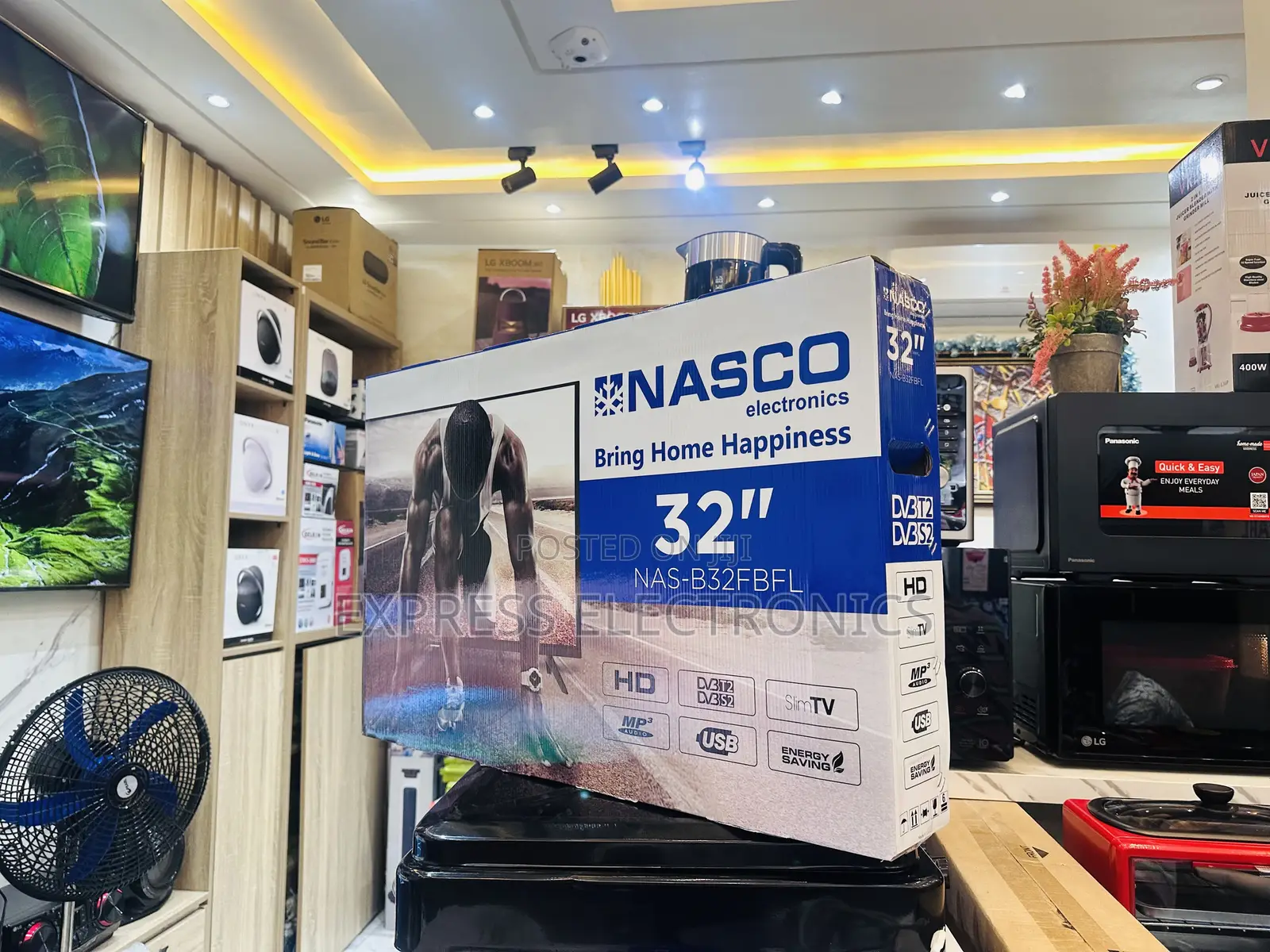 Slim Sleek Nasco 32”Fhd Satellite Digital Image