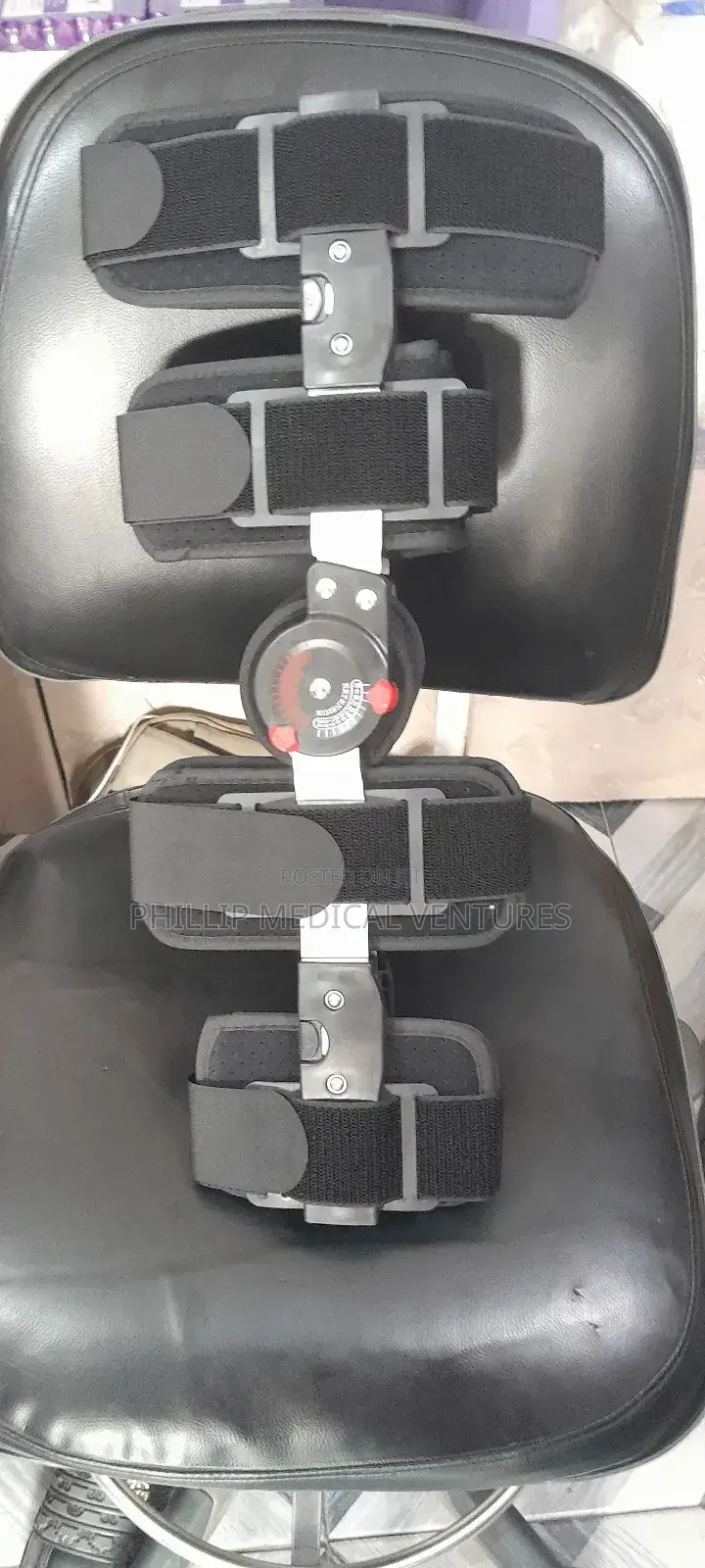 Knee Brace