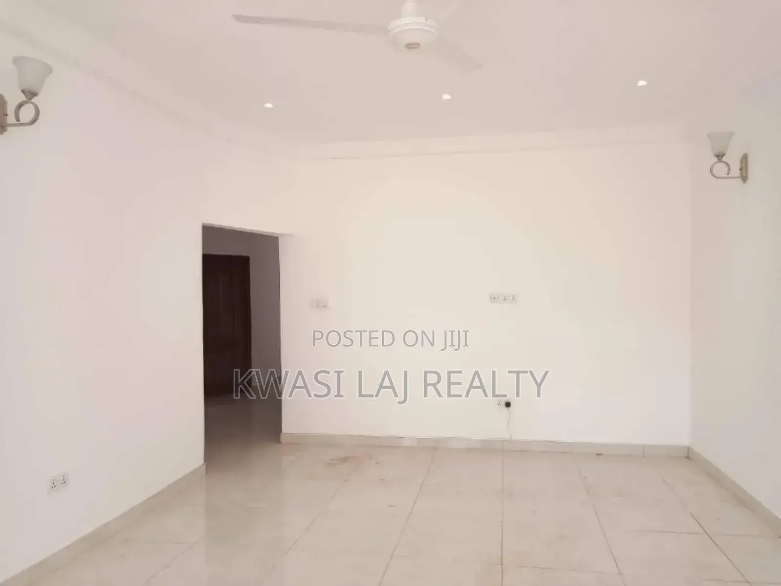 3bdrm House in Broadcasting, Weija for sale