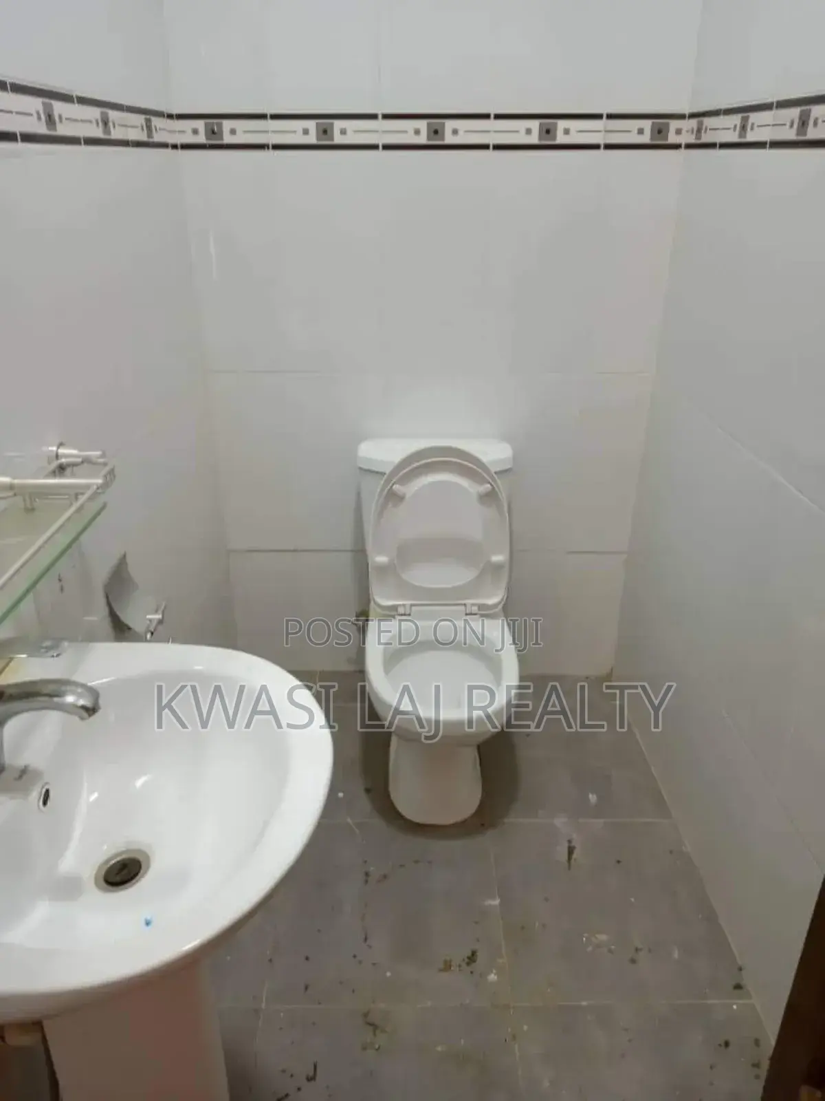 3bdrm House in Broadcasting, Weija for sale
