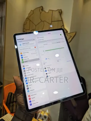 New Apple iPad Pro 12.9 (2022) 256 GB Silver