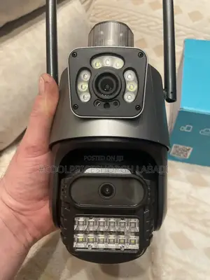 Dual Lens Screen Wifi CCTV Surveillance Cameras
