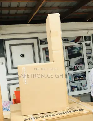 Essential Samsung  C450 300W Electric Bluetooth Soundbar