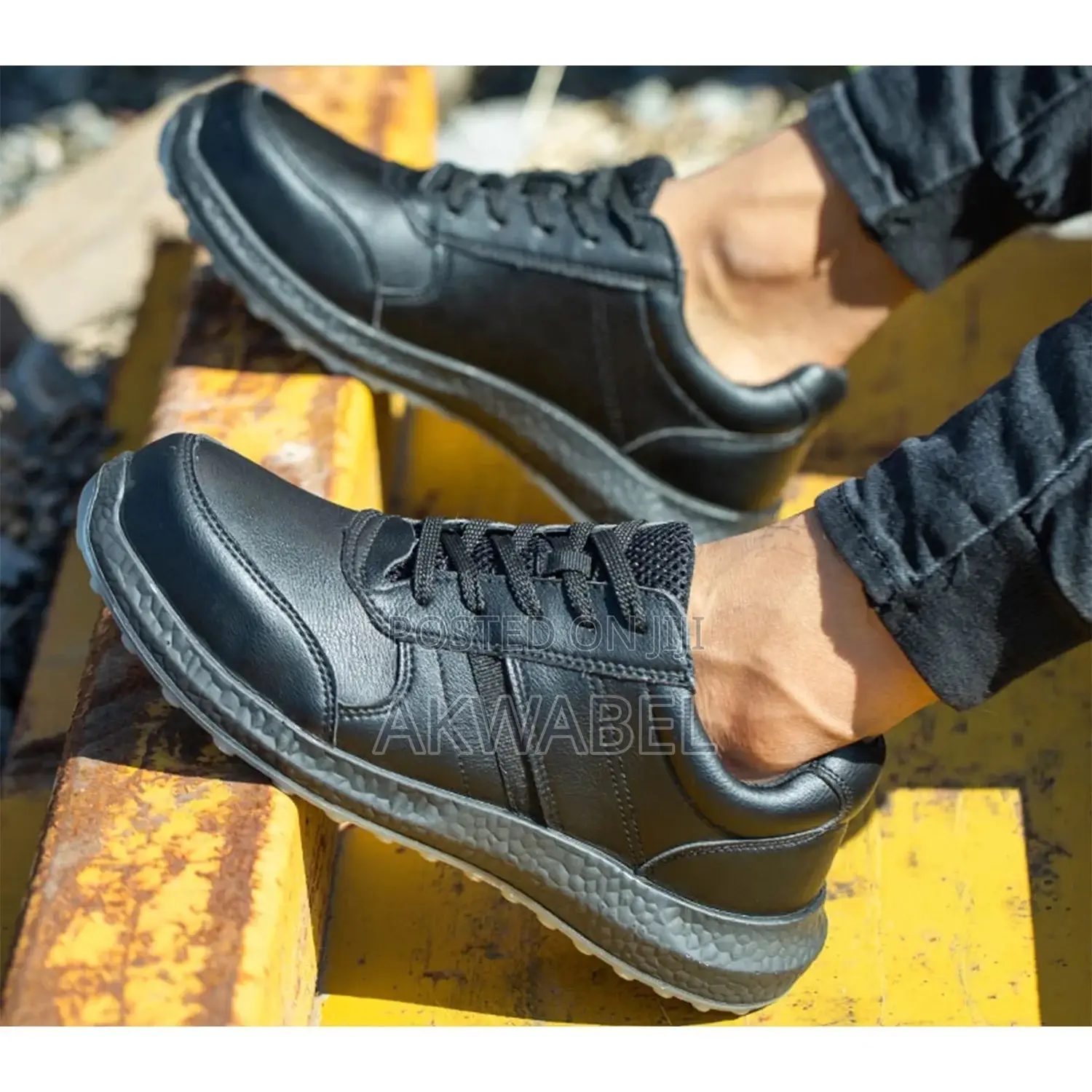 SRF196 - Lightweight Anti Slip • SBP Breathable Safety Shoes