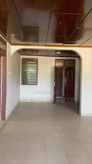 Furnished 8bdrm House in Santasi Top Boat, Kumasi Metropolitan