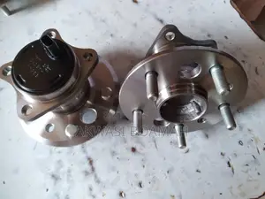 Toyota Camry Back Wheels Hub Back 2002 - 2011