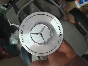Mercedes-Benz (Maybach) Rim Hubcap Available