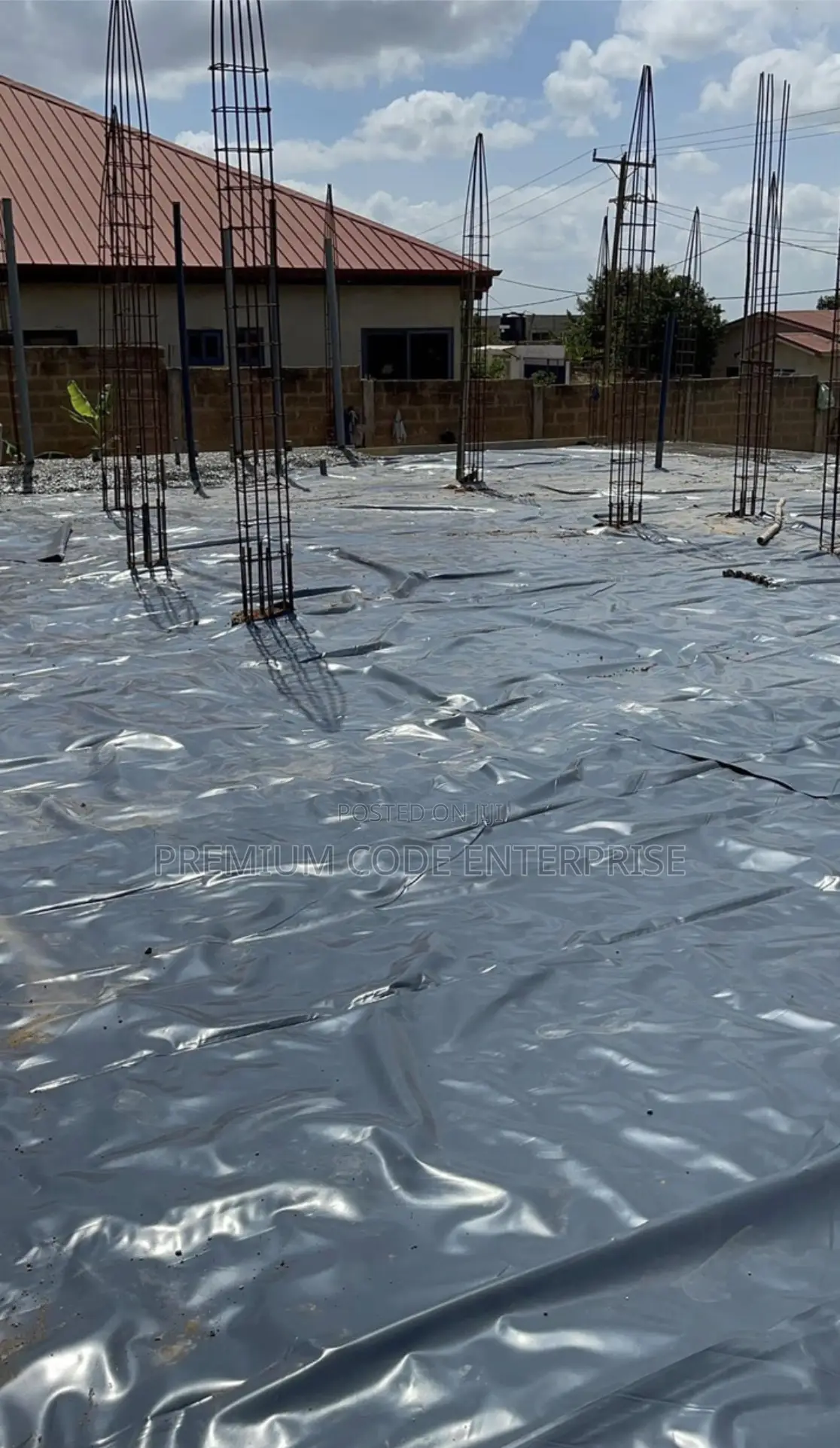 Damproof Membrane Polythene, UK Made - 300 Microns, 4m/25m