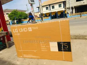 Slim Sleek UHD Smart LG 75”UR7800