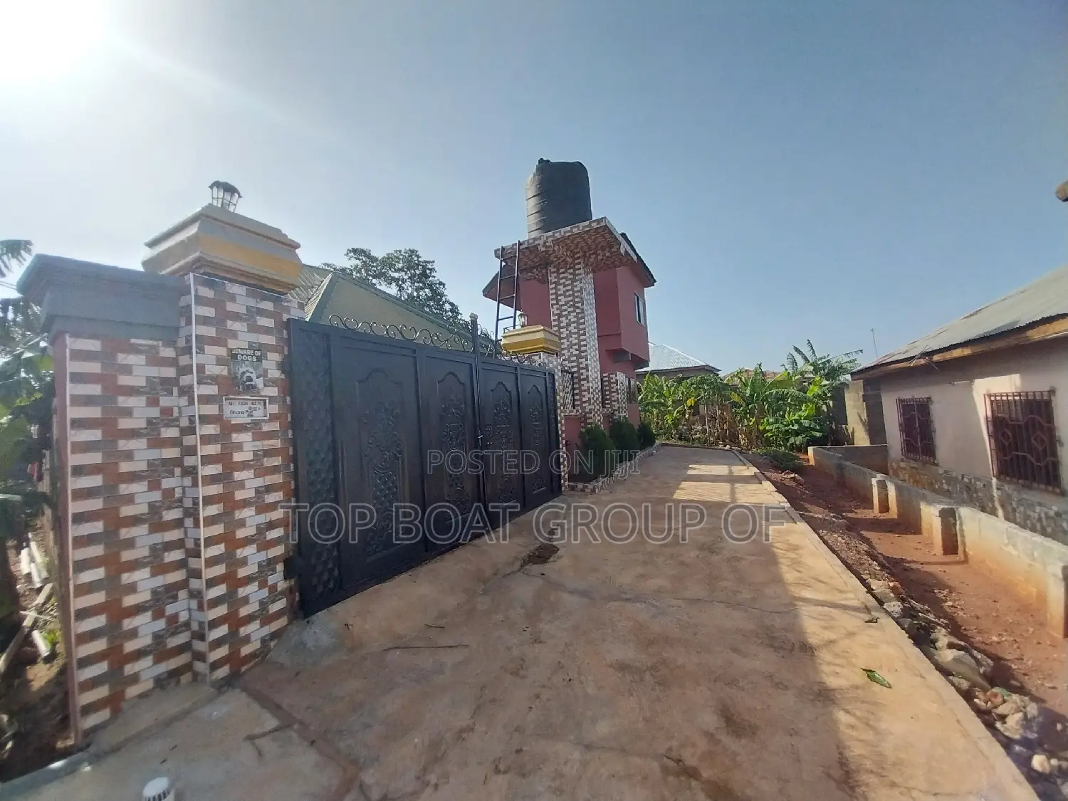 Furnished 6bdrm House in Abrepo (Asuofua) Top, Kumasi Metropolitan