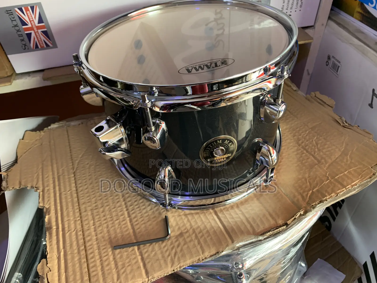 TAMA RHYTHM MATE 5piece Drum Set
