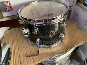 TAMA RHYTHM MATE 5piece Drum Set